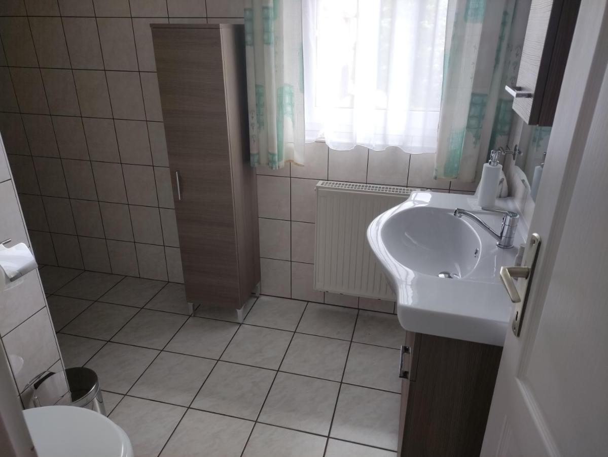 Zsanett Appartement เฮวิซ ภายนอก รูปภาพ